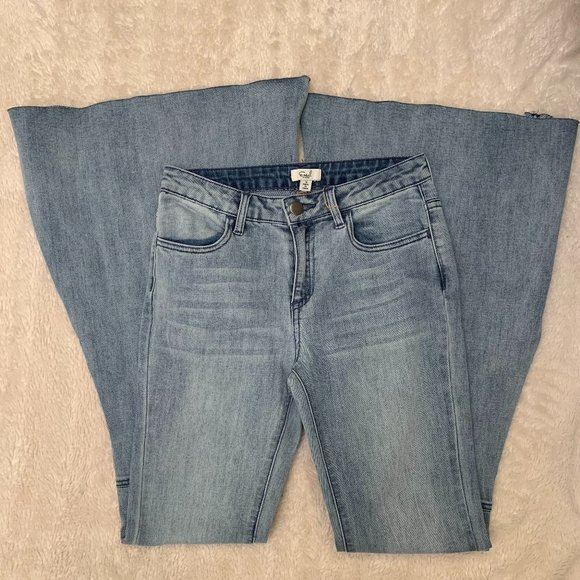 EASEL WOMEN'S JUST FLOAT ON FLARE JEANS - Picture 1 of 6